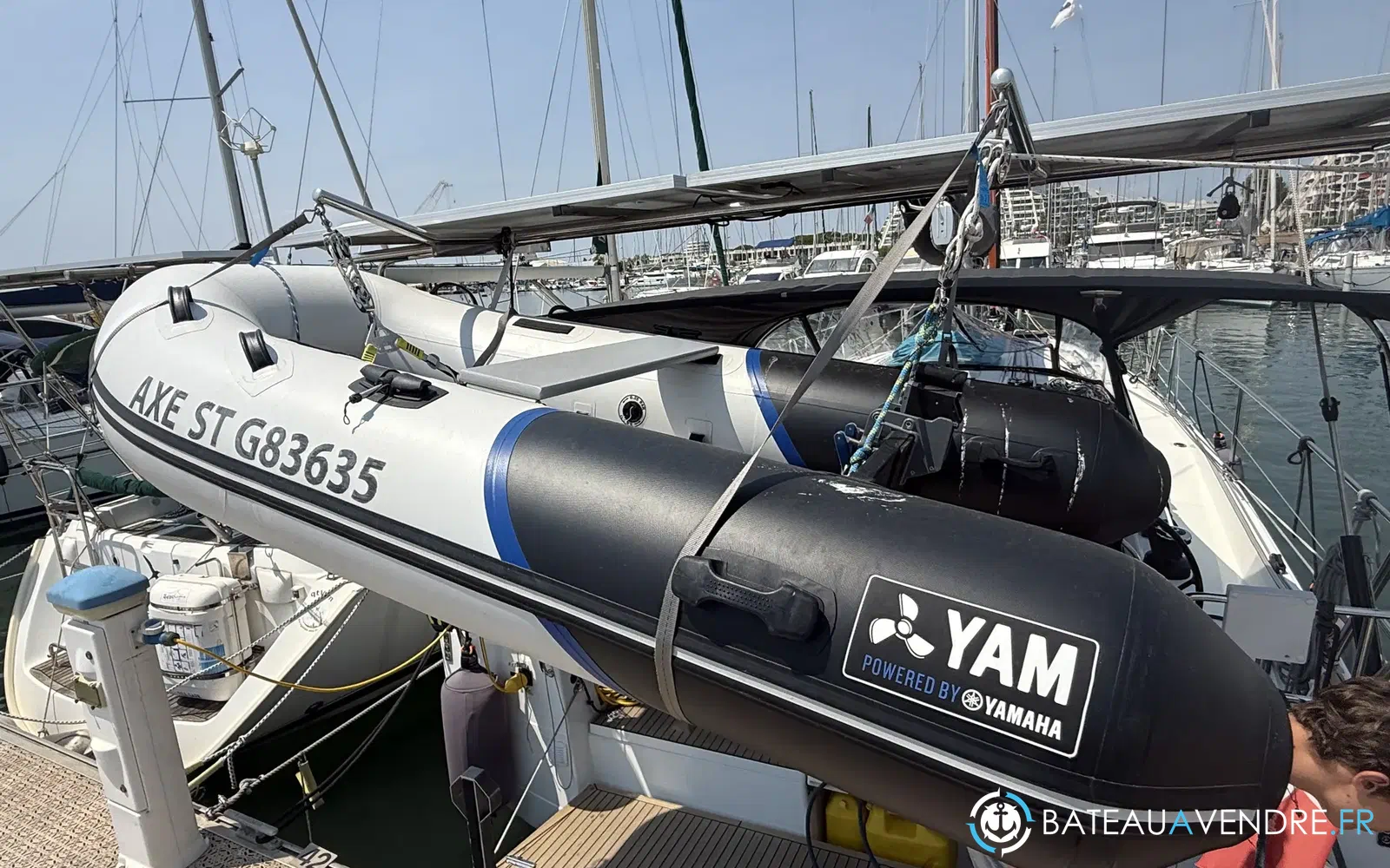 slider 10 Jeanneau Sun Odyssey 410