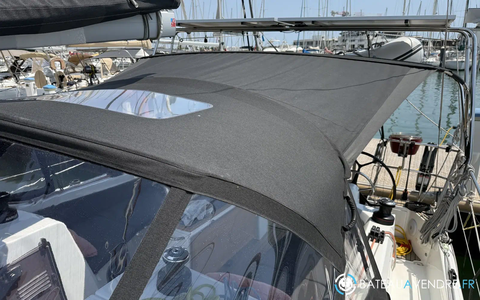 slider 17 Jeanneau Sun Odyssey 410