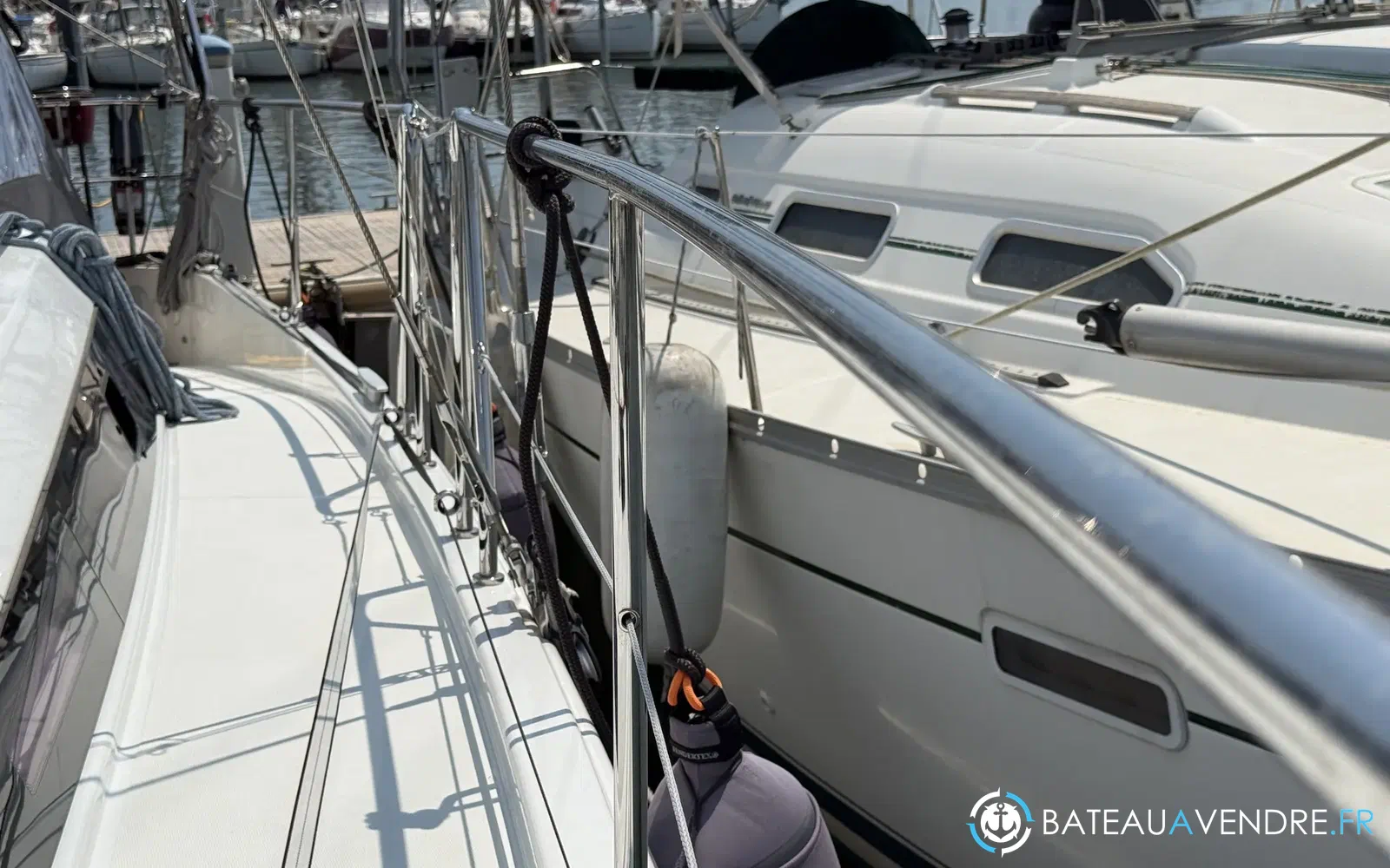 slider 25 Jeanneau Sun Odyssey 410