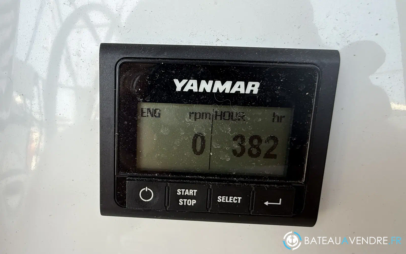 slider 28 Jeanneau Sun Odyssey 410