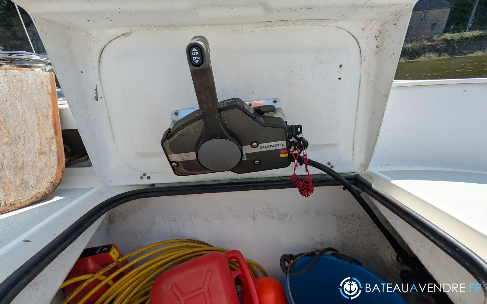 slider 19 Dragonfly 28