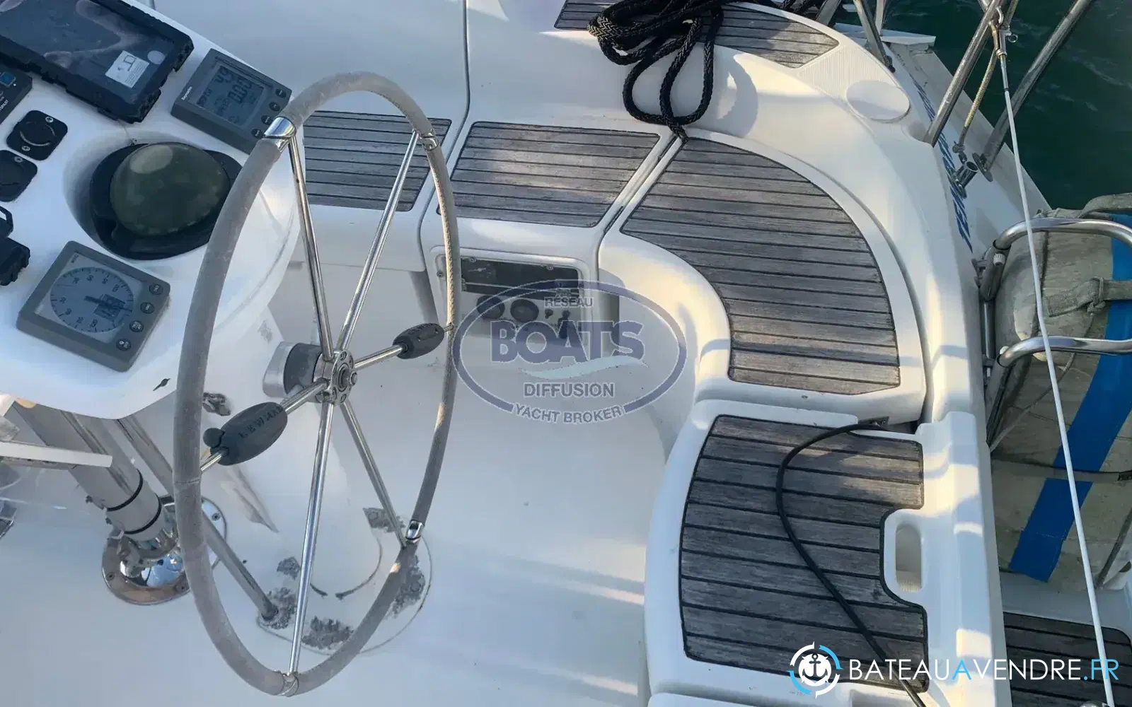 slider 11 Jeanneau Sun Odyssey 37