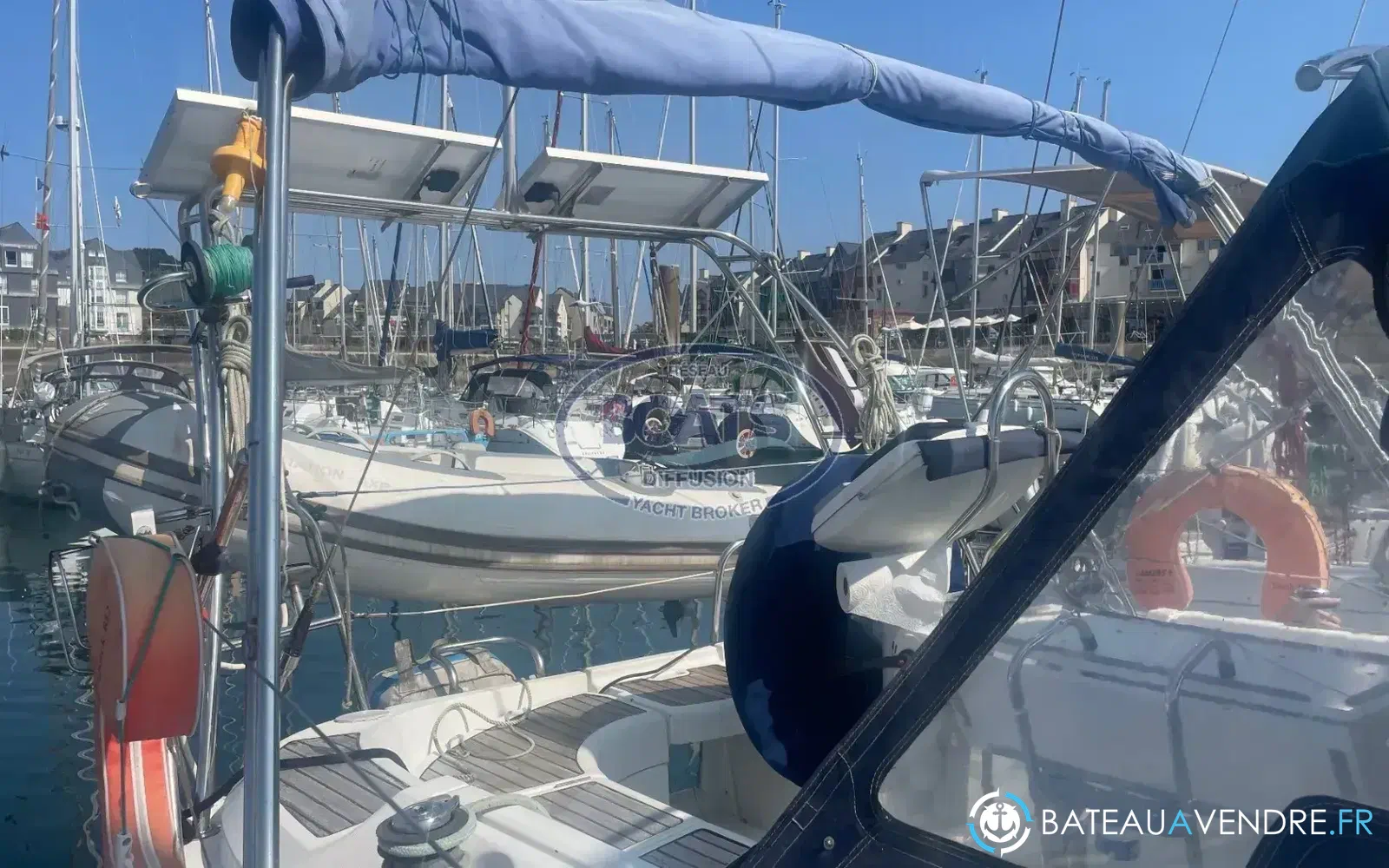 slider 1 Jeanneau Sun Odyssey 37
