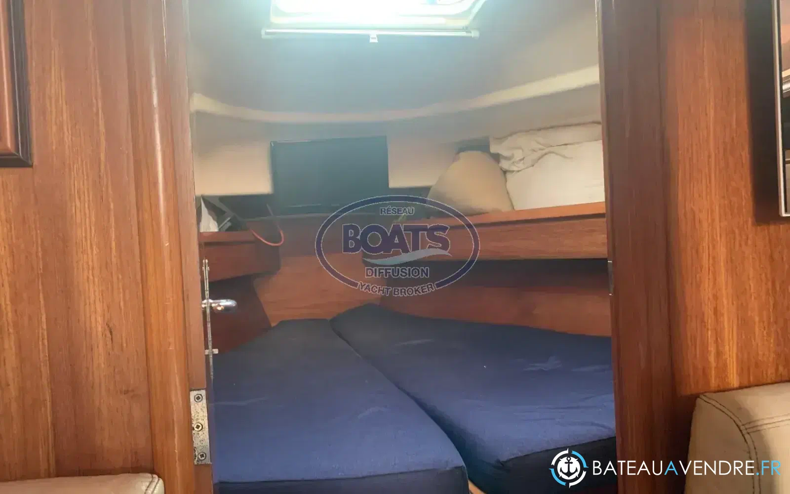 slider 7 Jeanneau Sun Odyssey 37