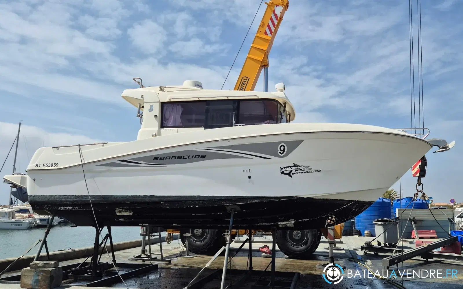 slider 0 Beneteau Barracuda 9