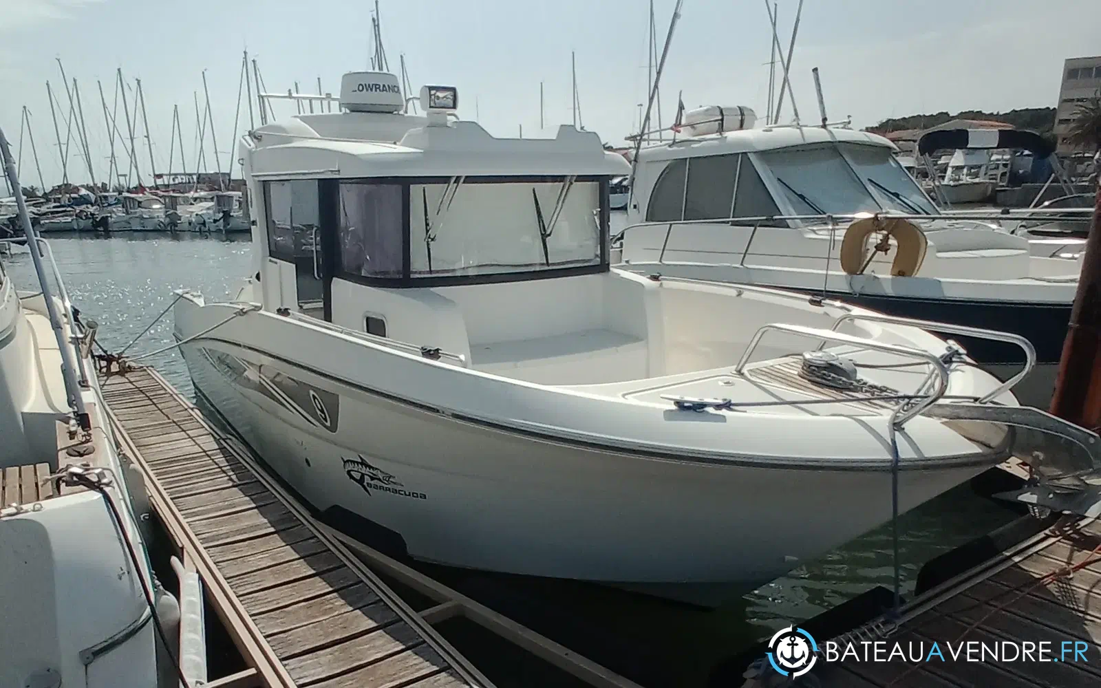 slider 2 Beneteau Barracuda 9