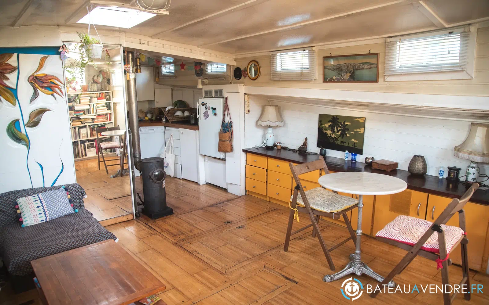 slider 2 Bateau Logement waalshokker 14,84m à vivre et naviguer
