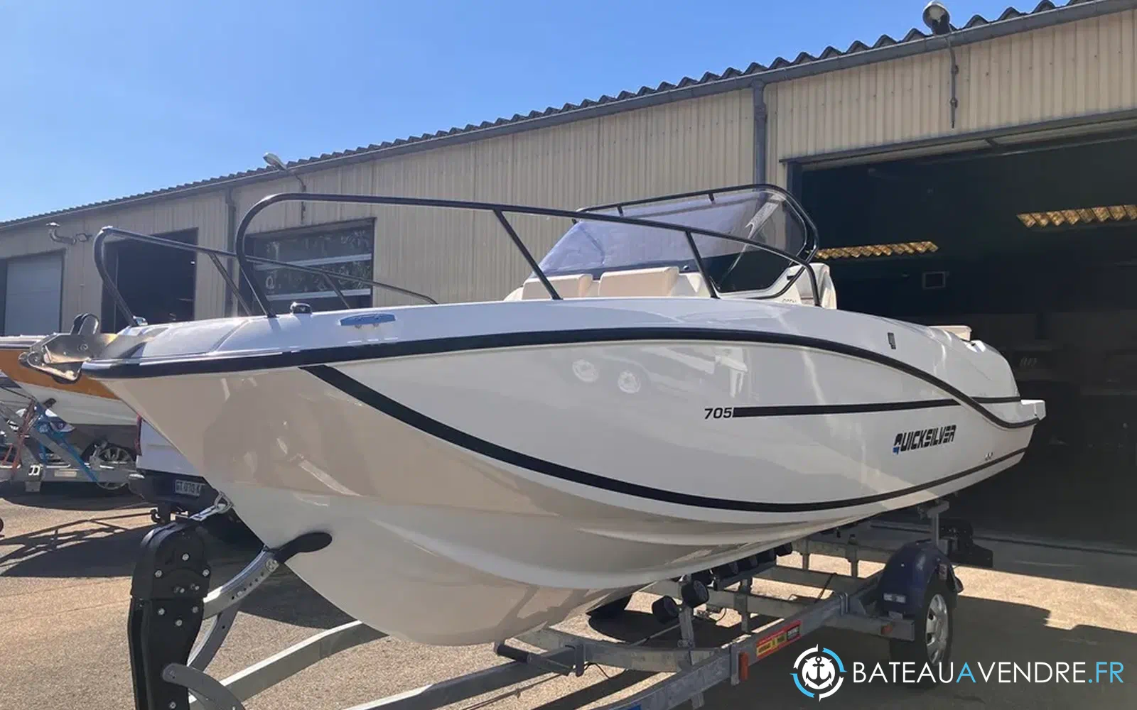 slider 1 Quicksilver Activ 705 open