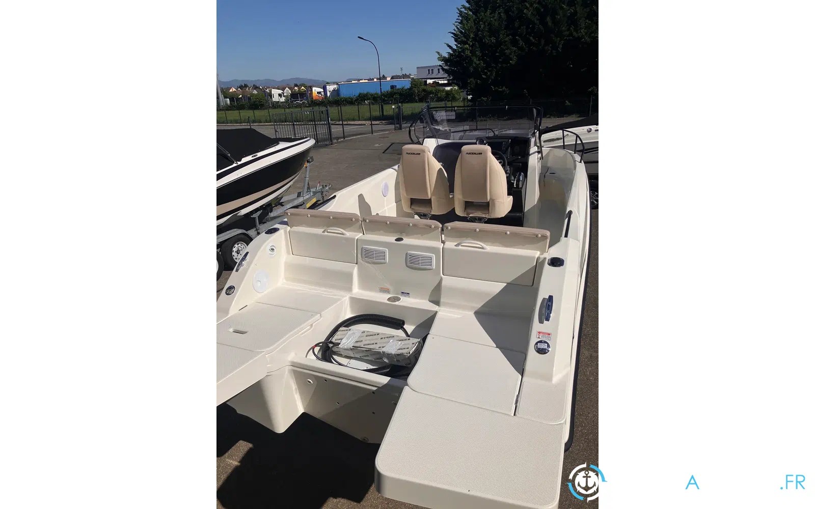 slider 6 Quicksilver Activ 705 open
