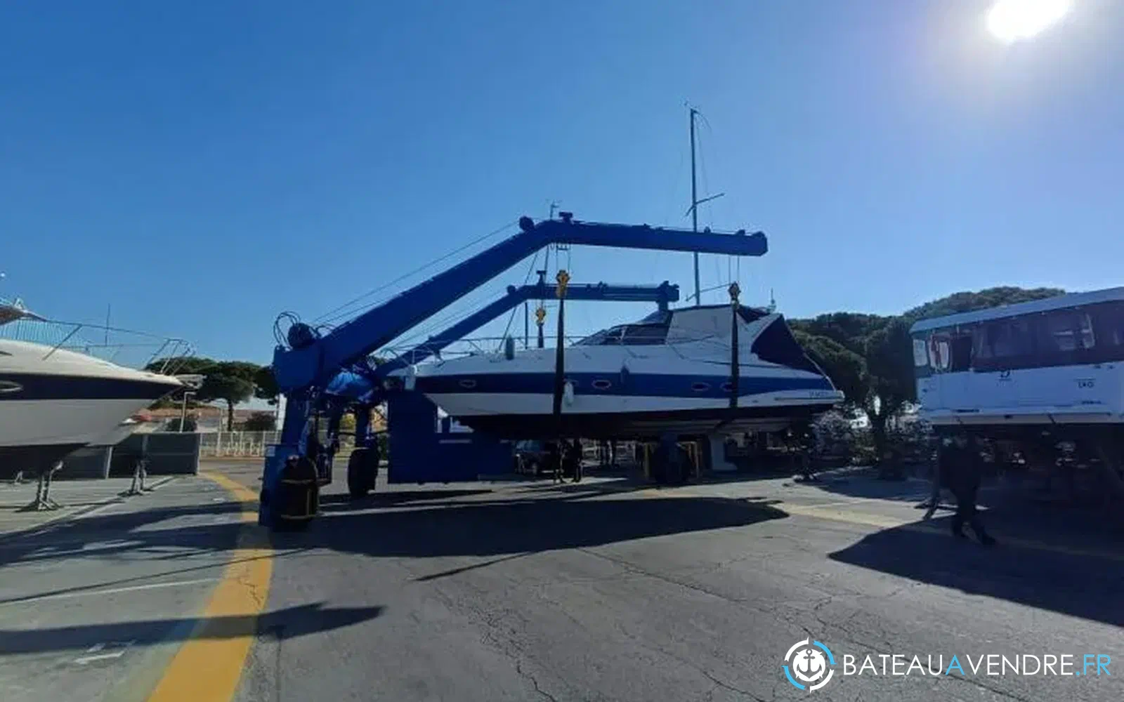 slider 111 Sessa Marine C42