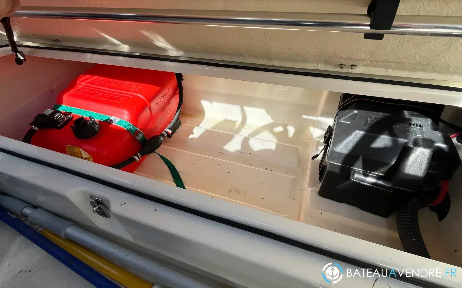 slider 8 Quicksilver Activ 455 Open