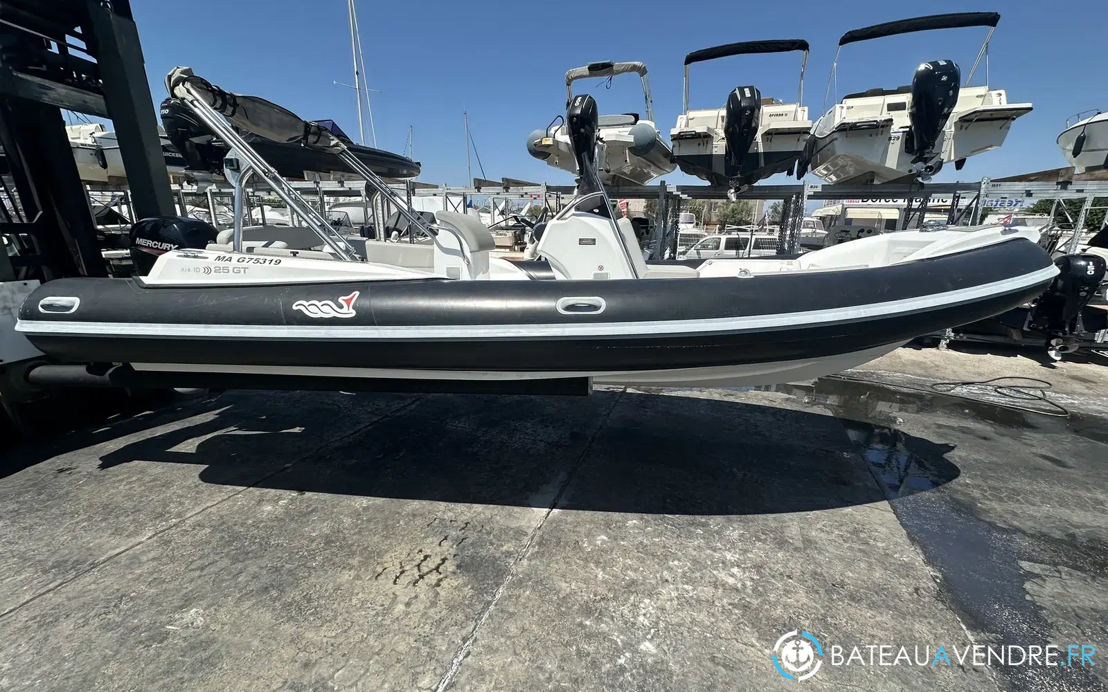slider 0 MV Marine 25 GT