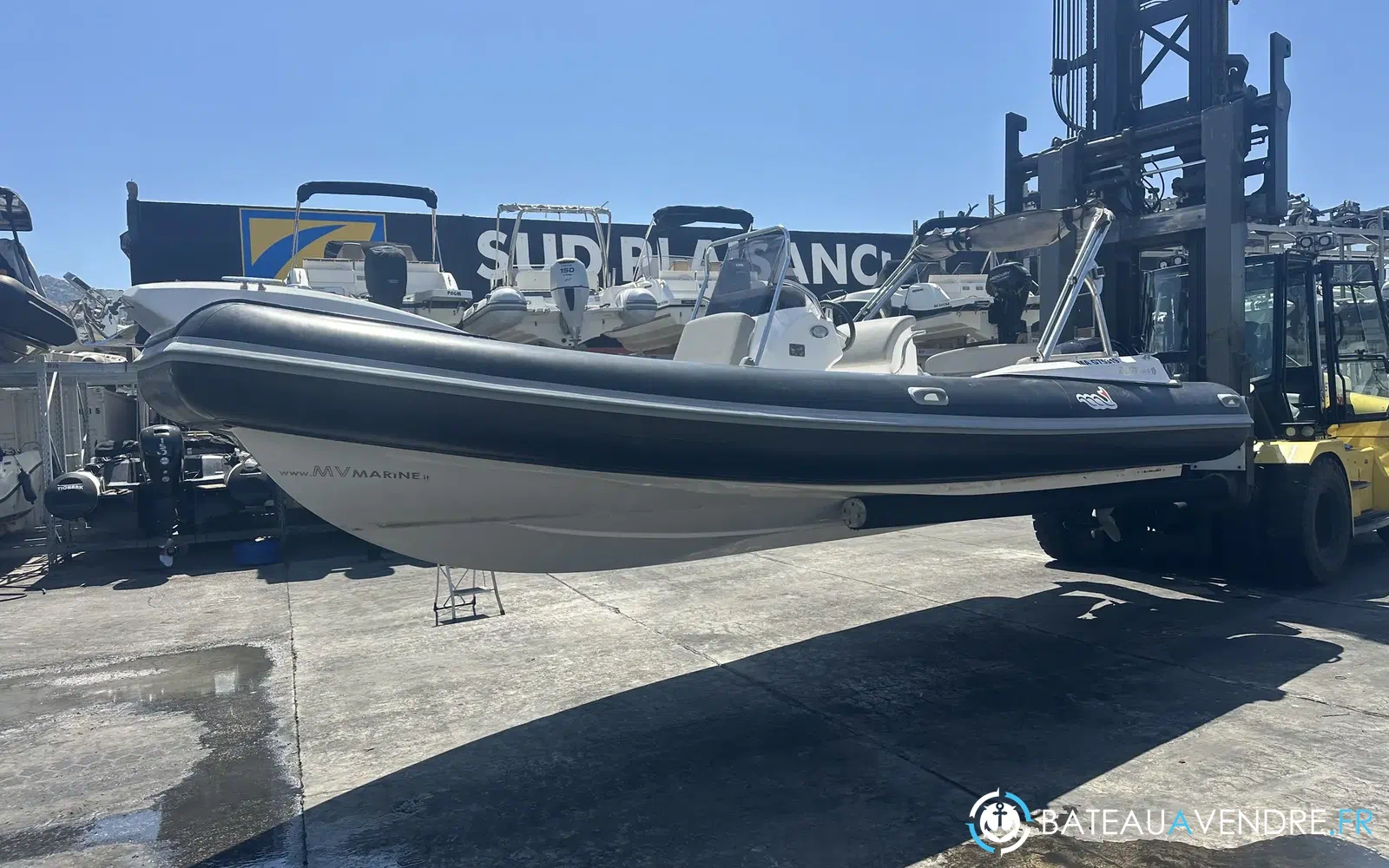 slider 2 MV Marine 25 GT