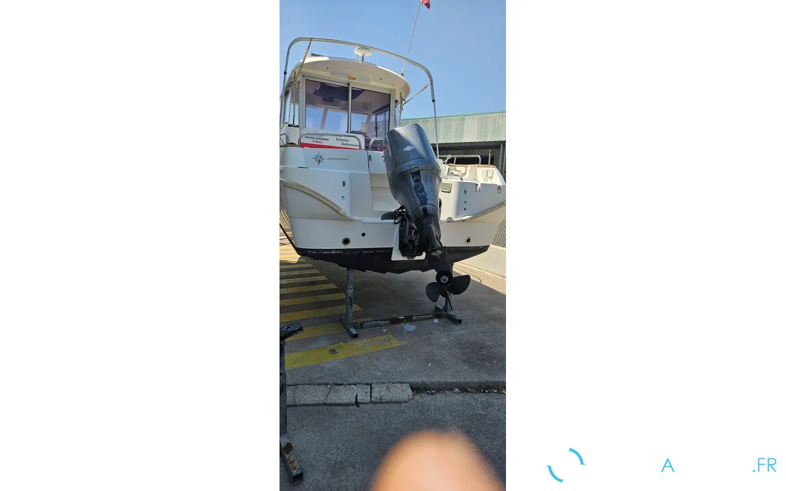 slider 3 Jeanneau Merry Fisher 725