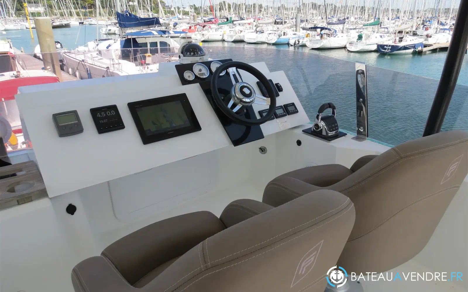 slider 9 Fountaine Pajot My 37 Maestro