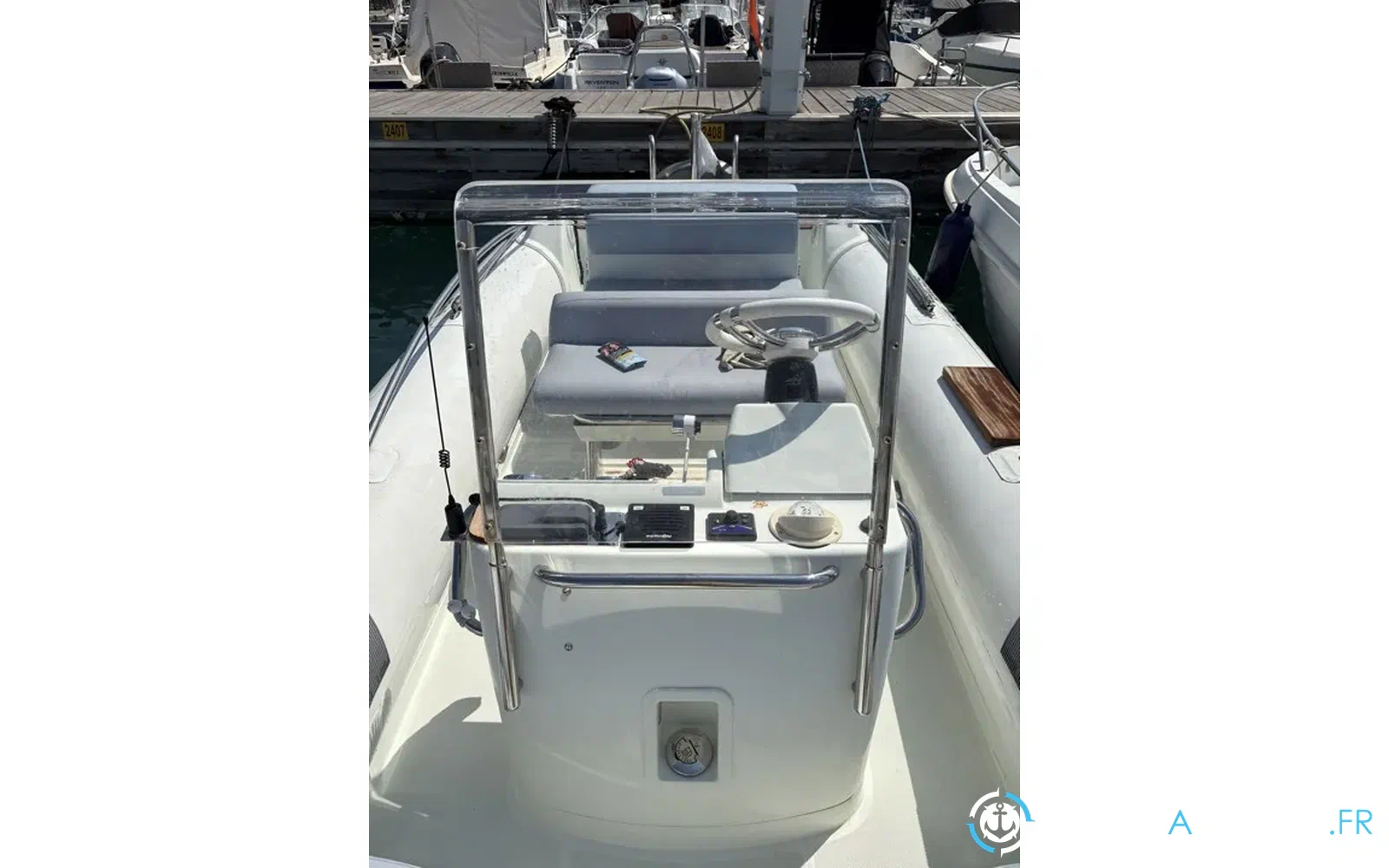 slider 10 Castoldi Jet Tender 19