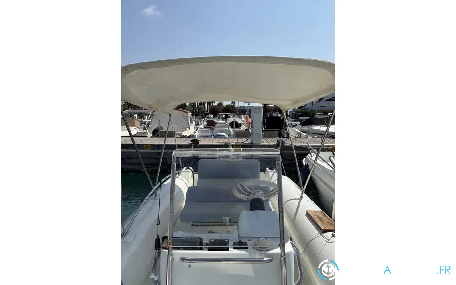 slider 12 Castoldi Jet Tender 19