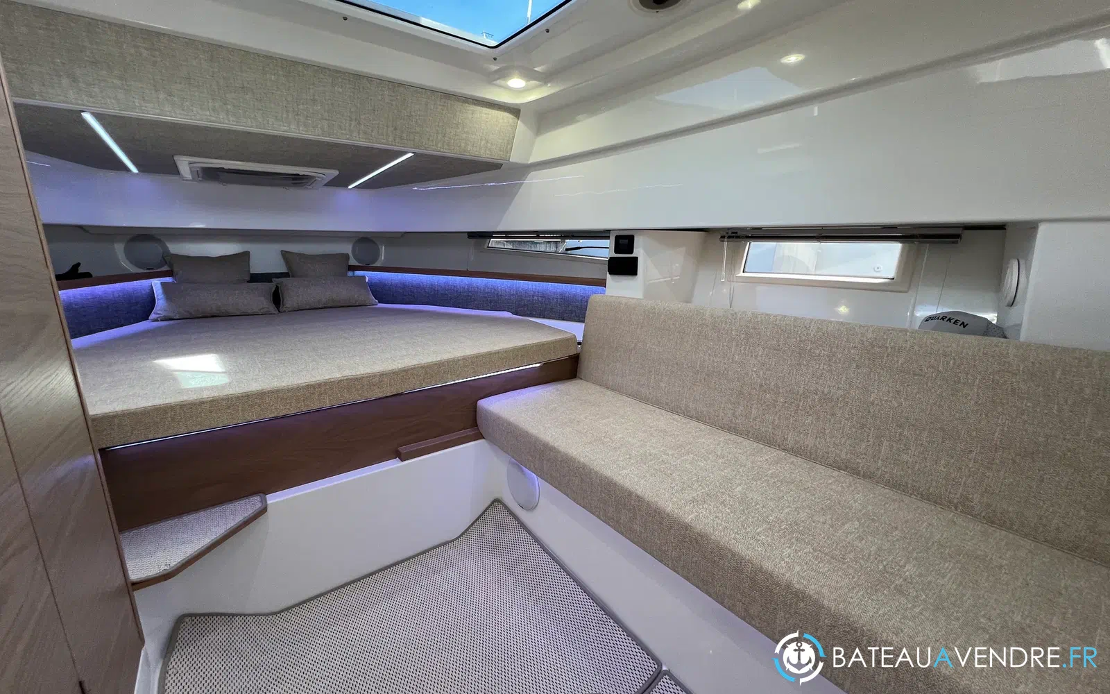 slider 32 Quarken 37 CABIN
