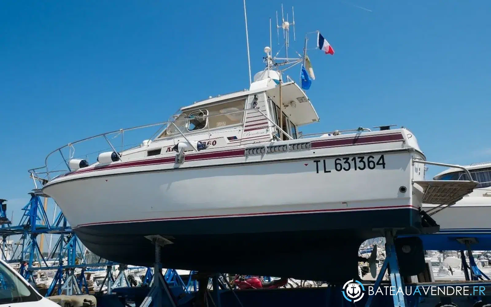 slider 0 Beneteau Antares 860