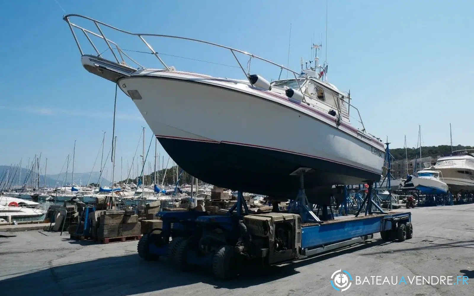 slider 2 Beneteau Antares 860