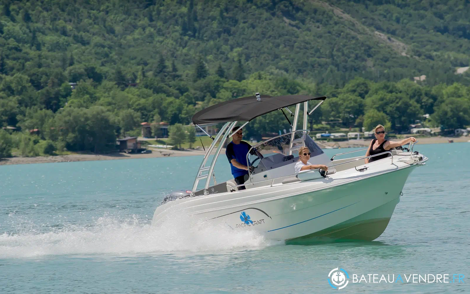 slider 7 Pacific Craft 670 Sport 200cv