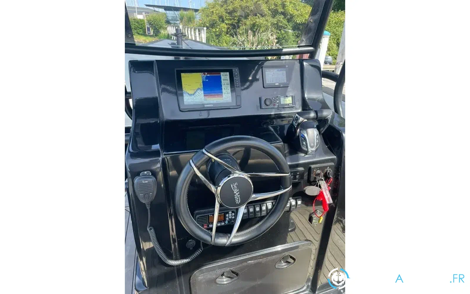 slider 9 Sea Water Phantom 280
