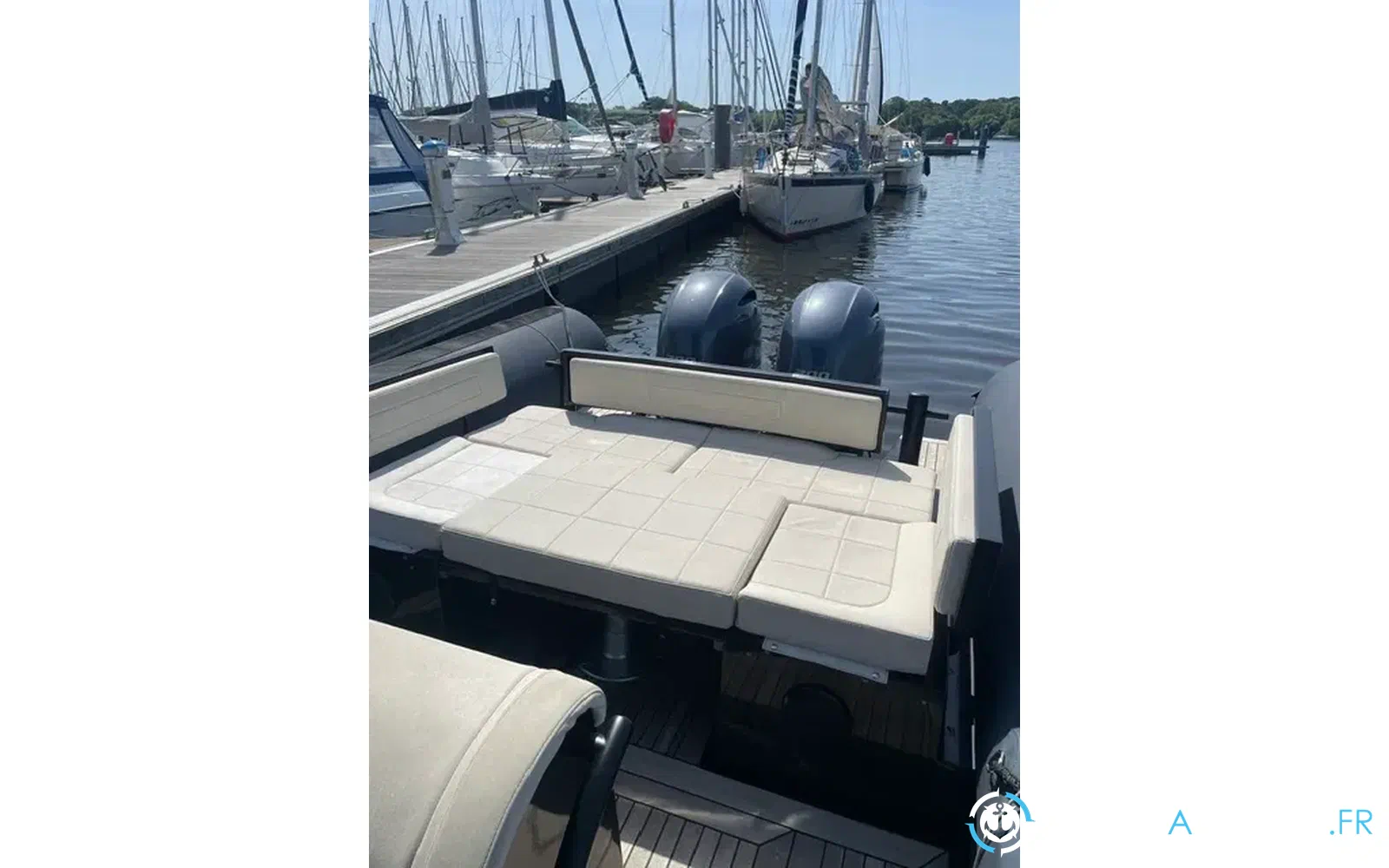 slider 2 Sea Water Phantom 280