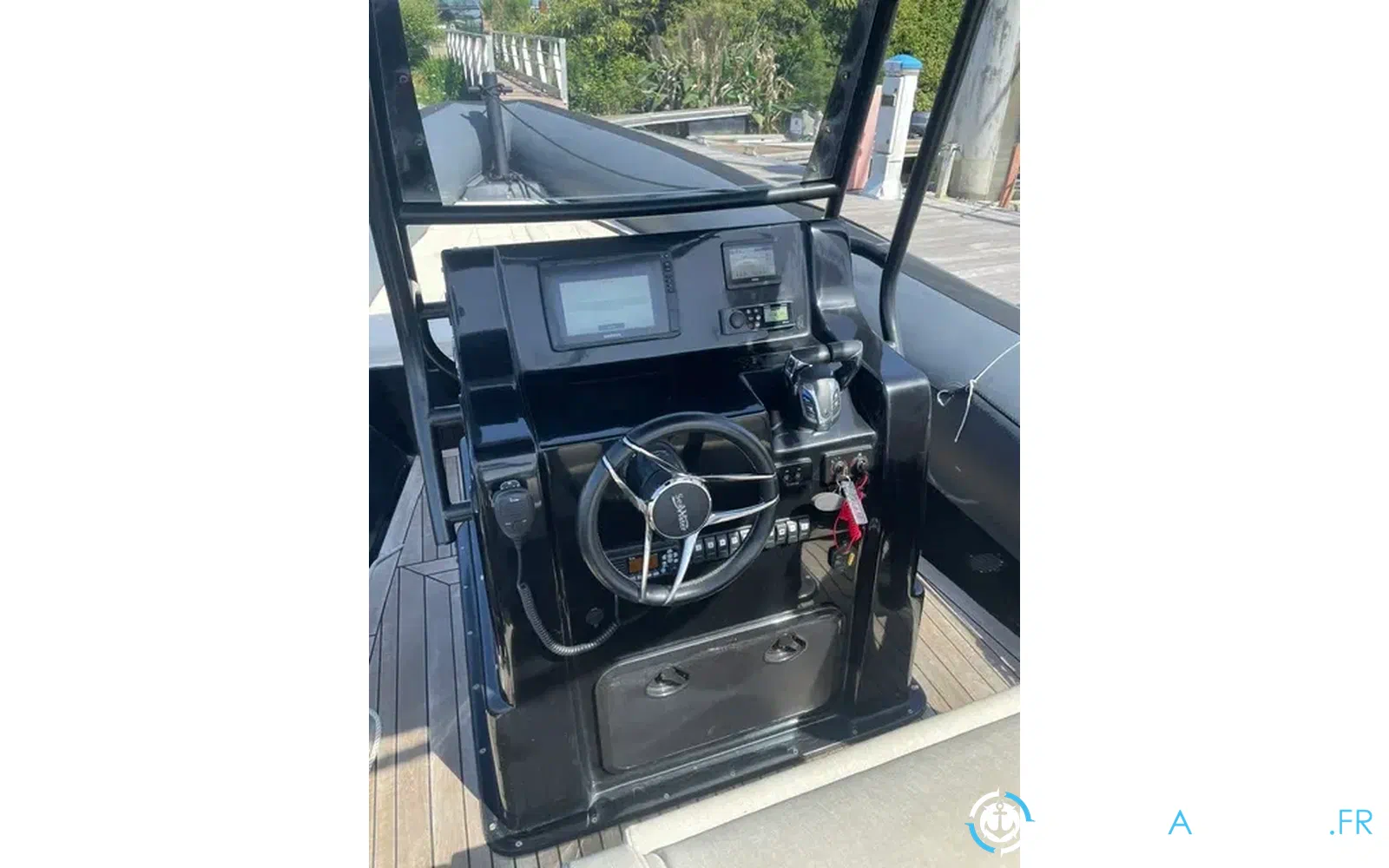 slider 3 Sea Water Phantom 280