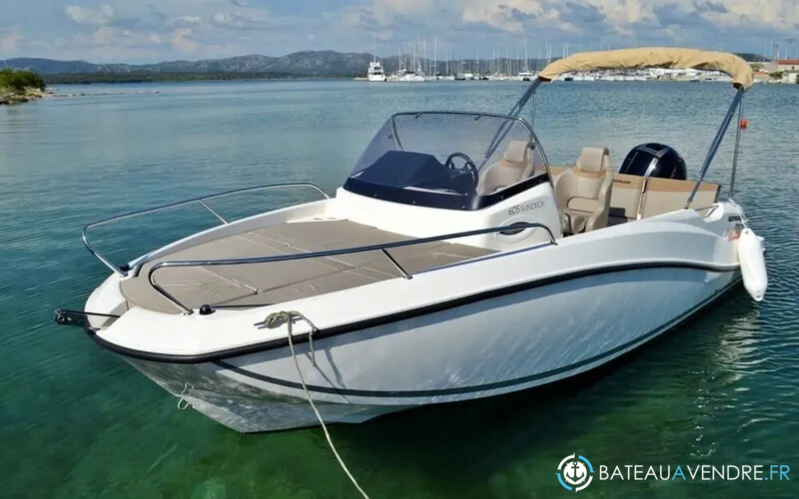 slider 2 Quicksilver 605 Sundeck