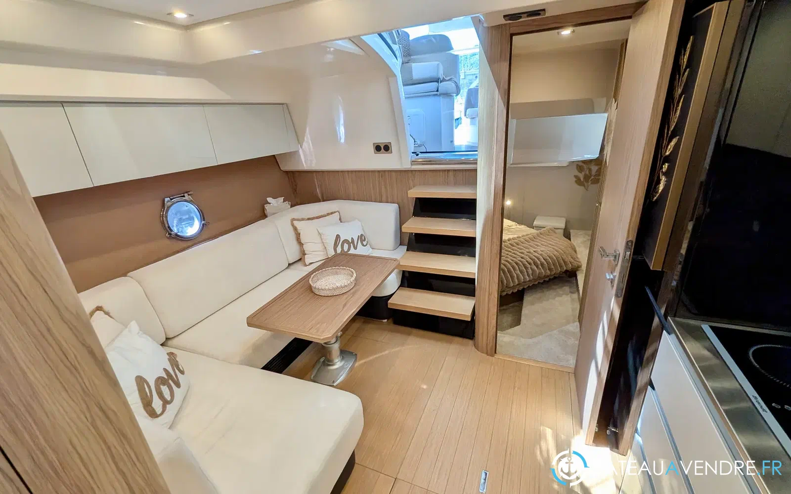slider 15 Sessa Marine C43 Hard-Top
