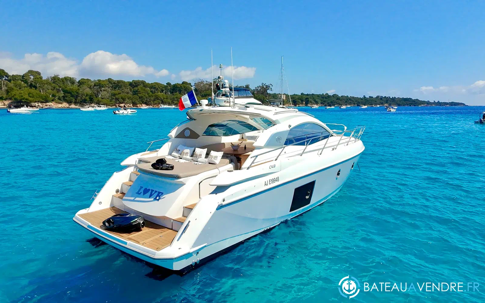 slider 3 Sessa Marine C43 Hard-Top