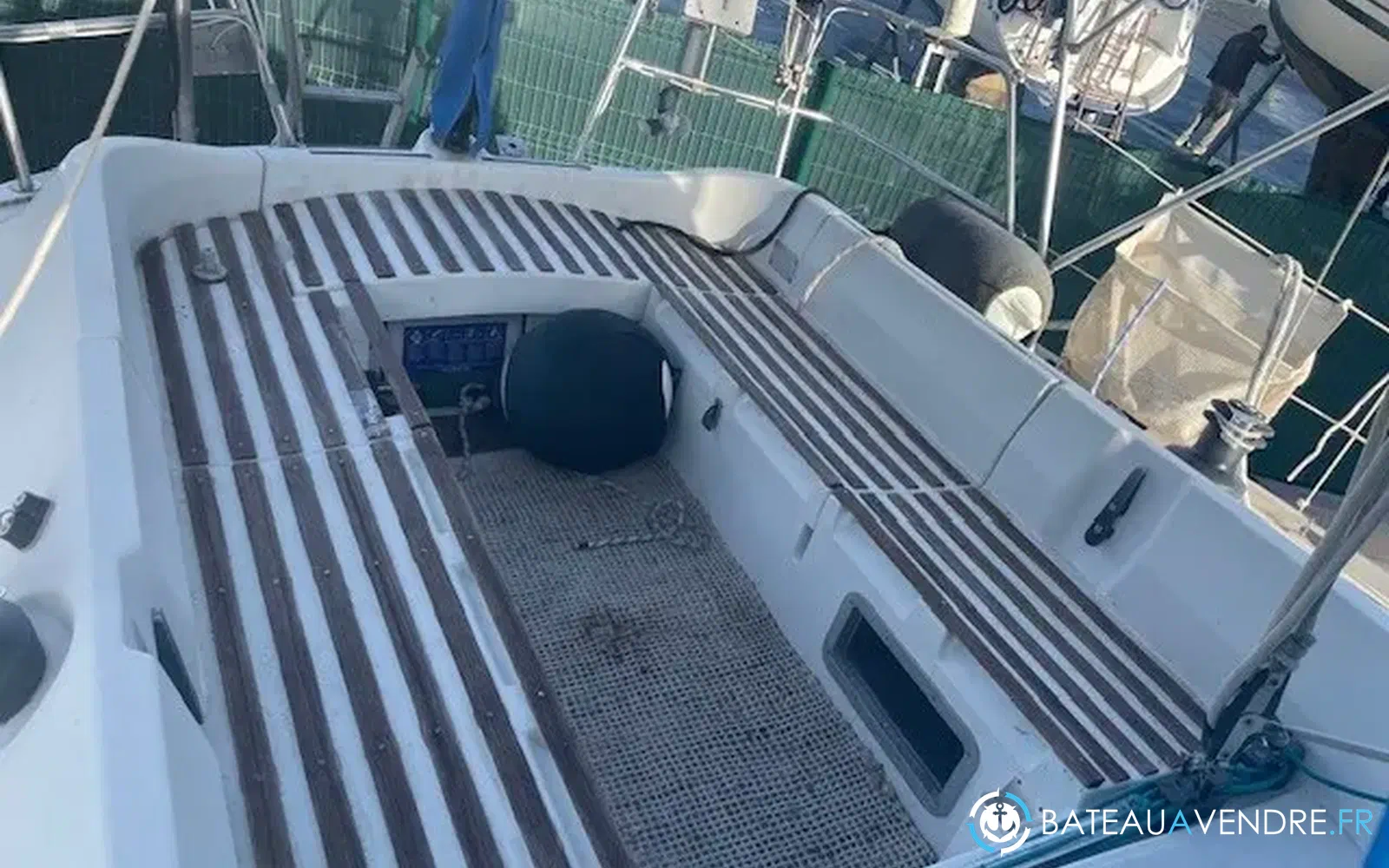 slider 10 Beneteau First 345
