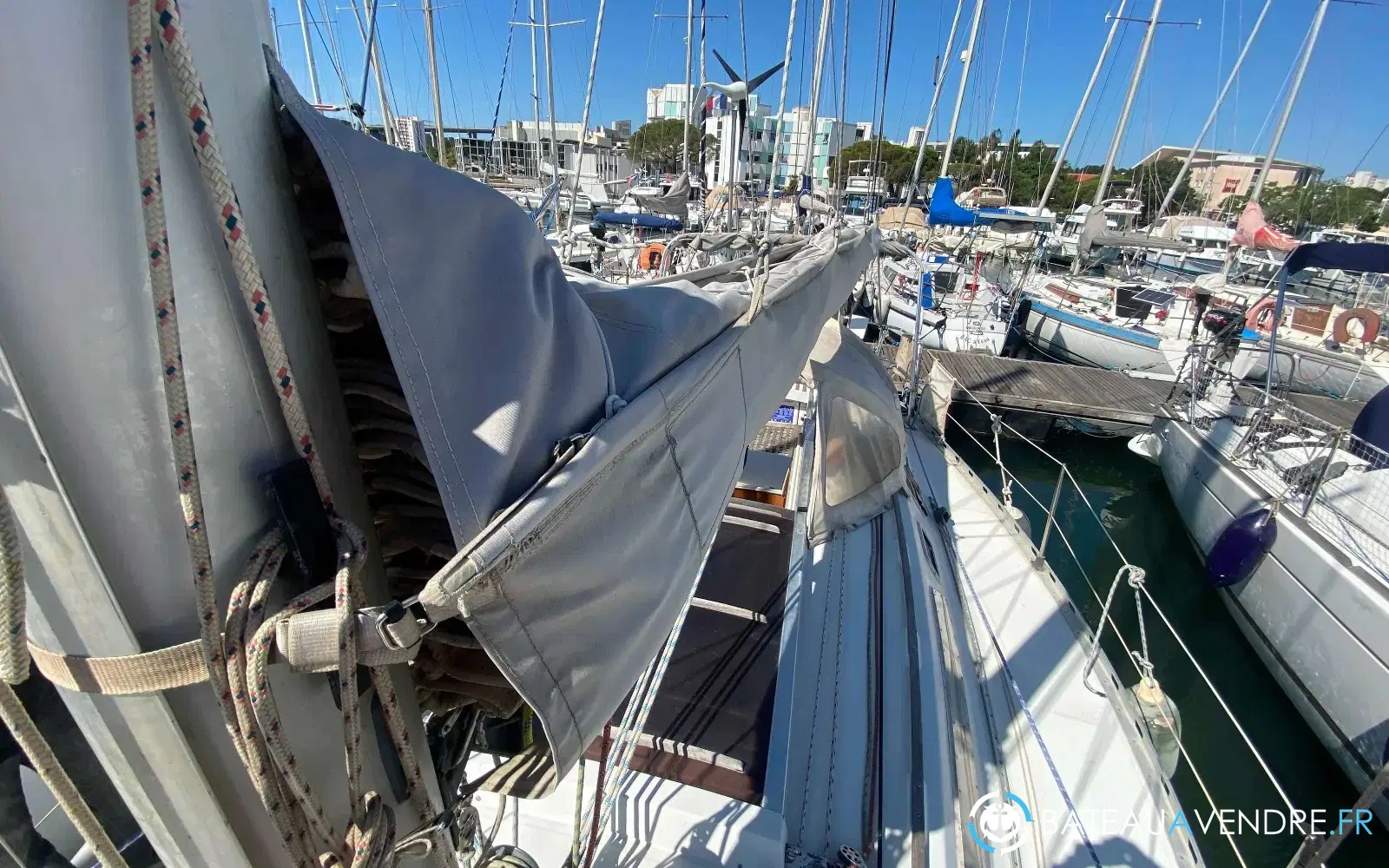 slider 1 Beneteau First 345