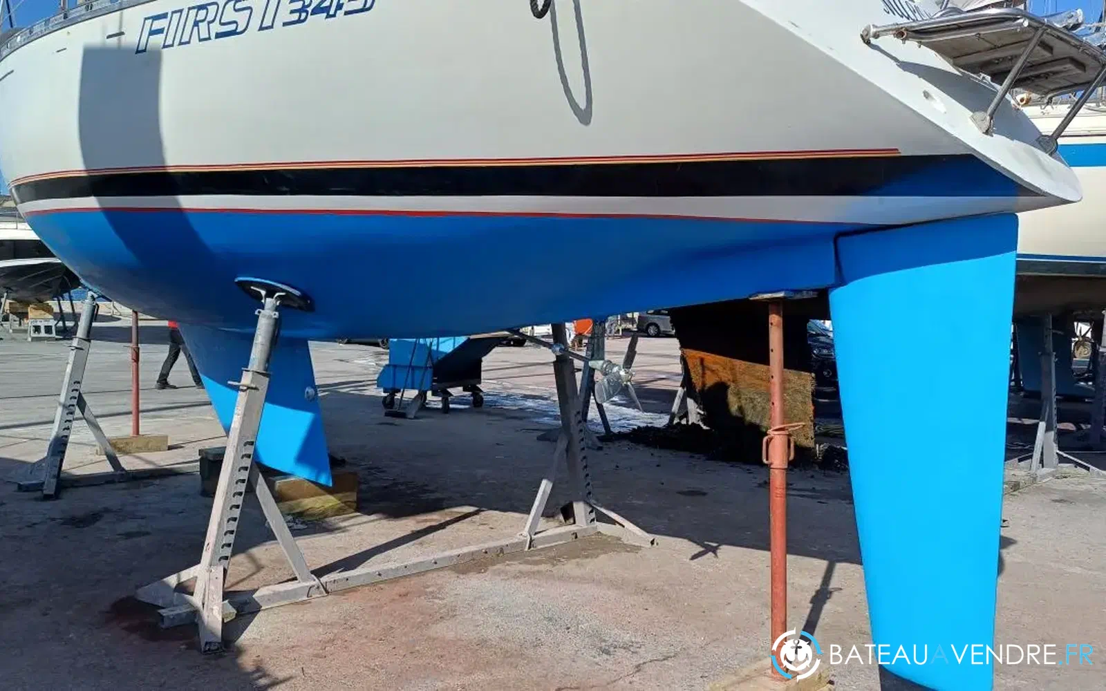 slider 4 Beneteau First 345