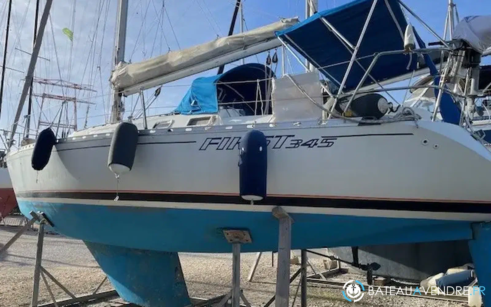 slider 6 Beneteau First 345