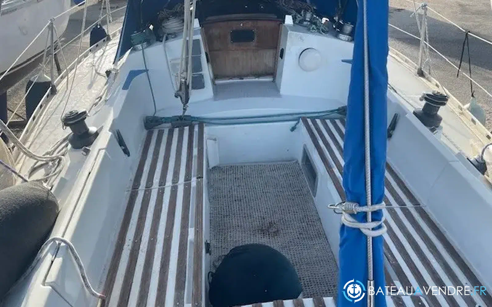 slider 8 Beneteau First 345