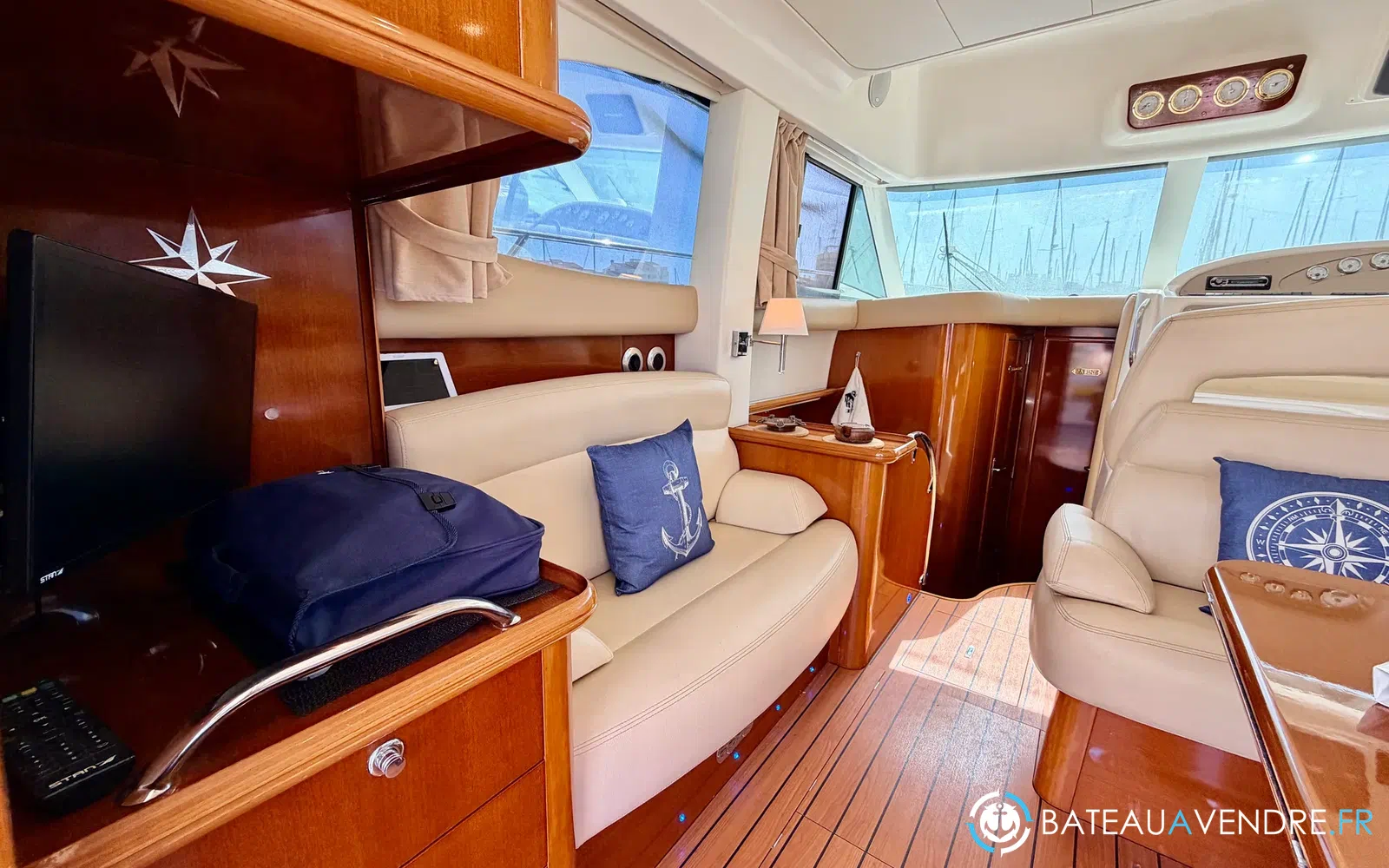 slider 15 Jeanneau Prestige 36