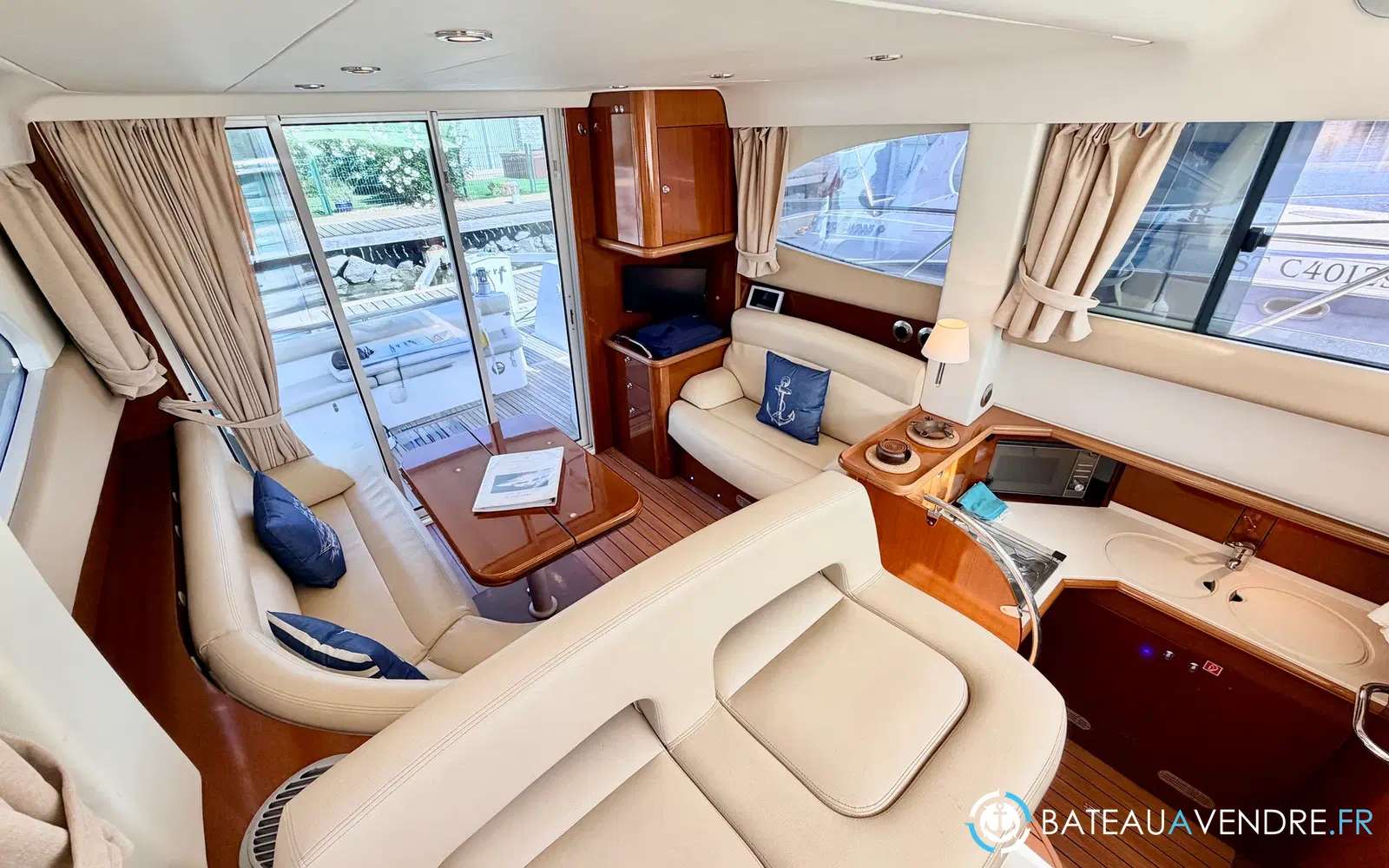 slider 16 Jeanneau Prestige 36