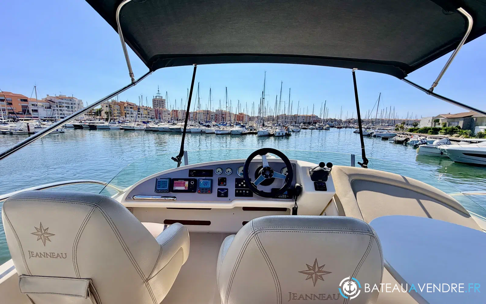 slider 10 Jeanneau Prestige 36