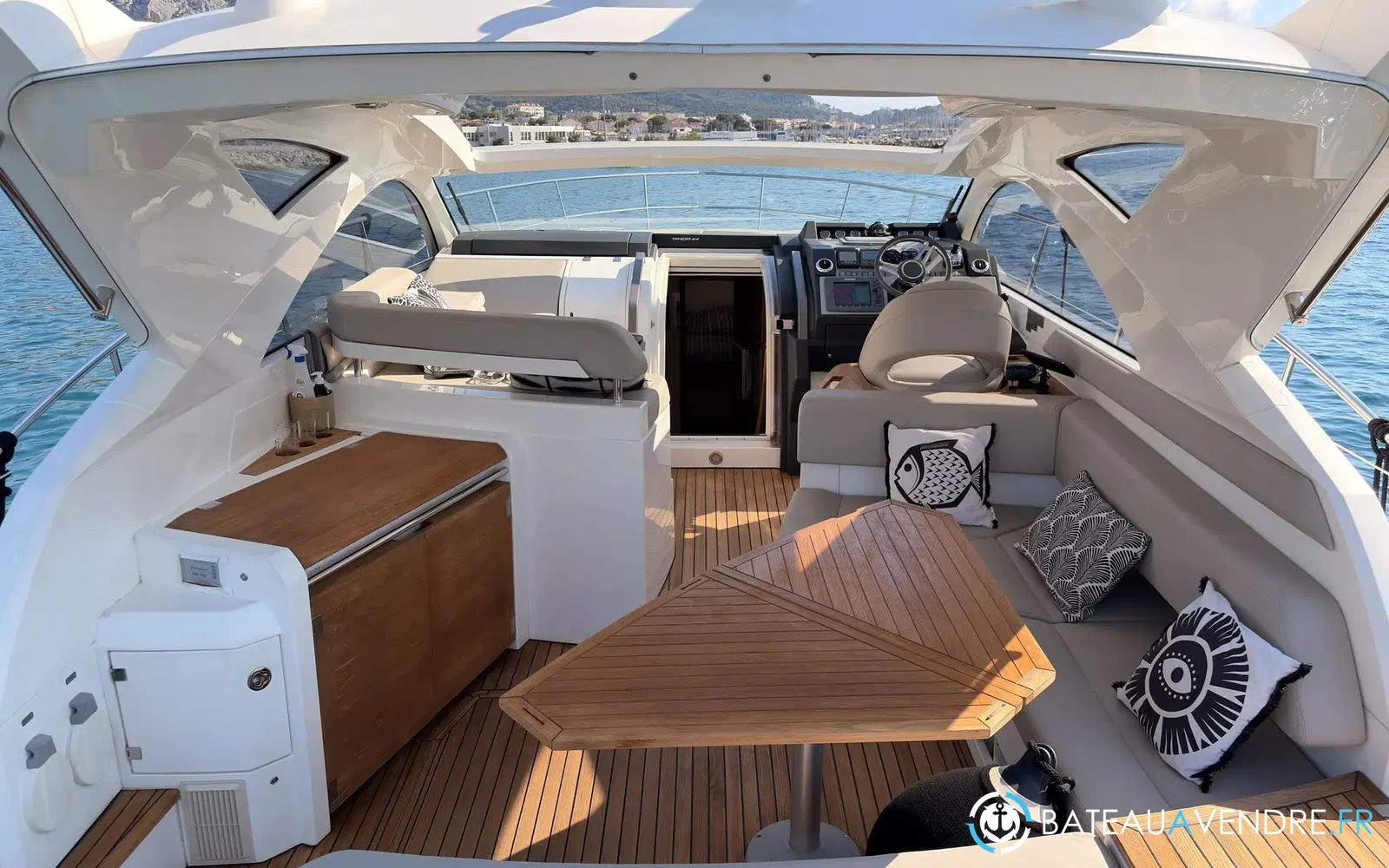 slider 15 Fairline Targa 44 Gran Turismo