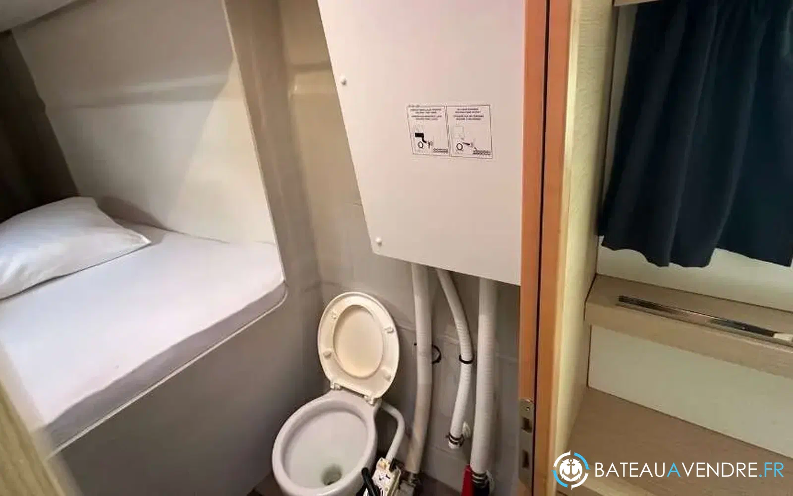 slider 30 Fountaine Pajot Saona 47