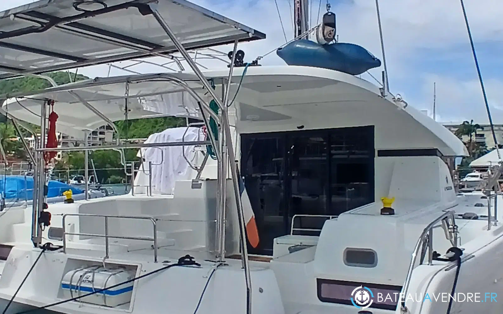 slider 11 Lagoon 42
