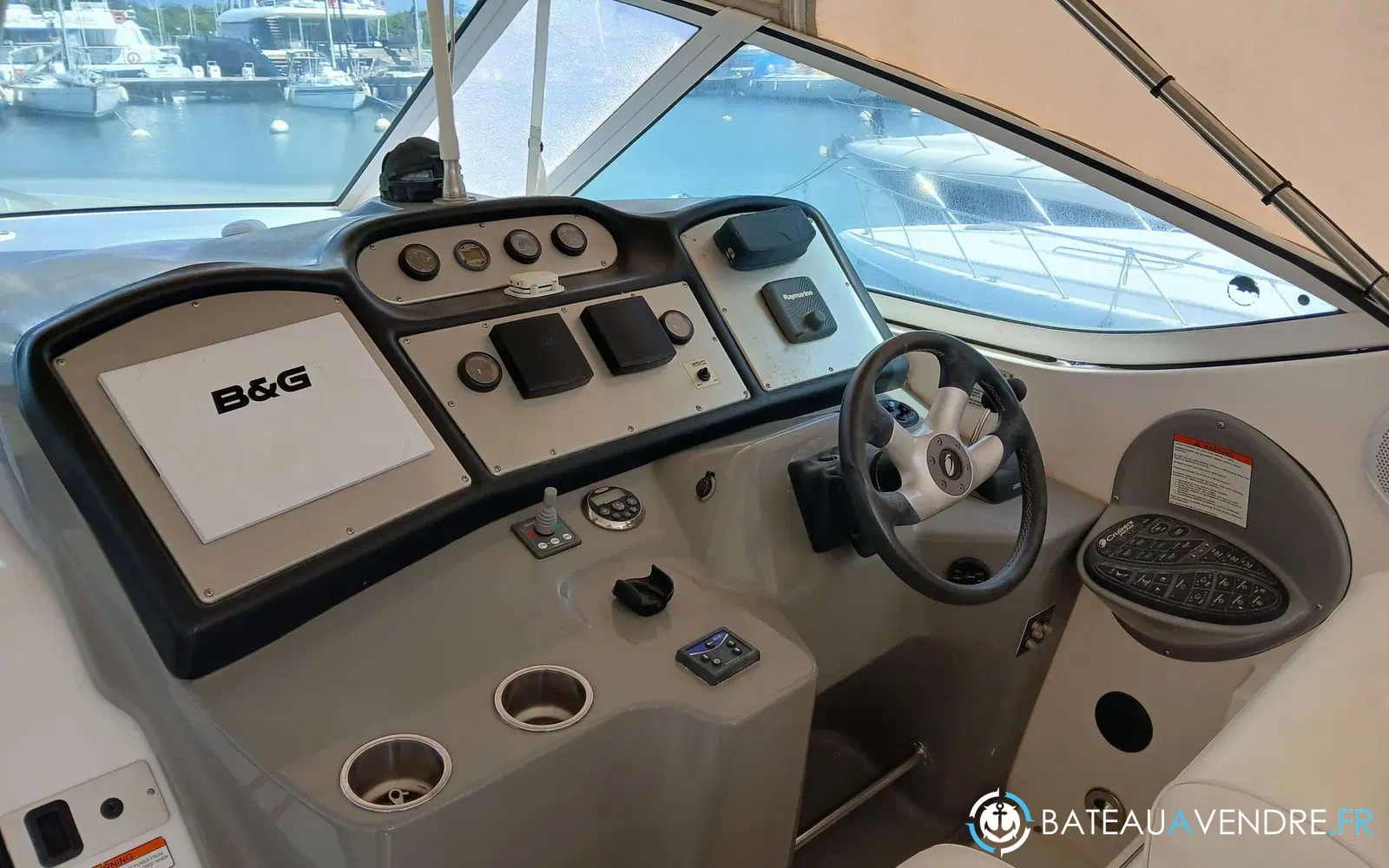 slider 15 Cruisers Yachts 415