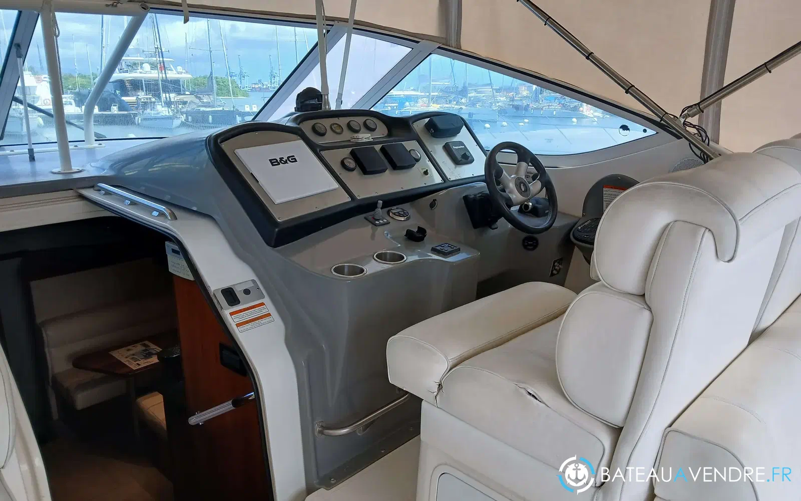 slider 16 Cruisers Yachts 415