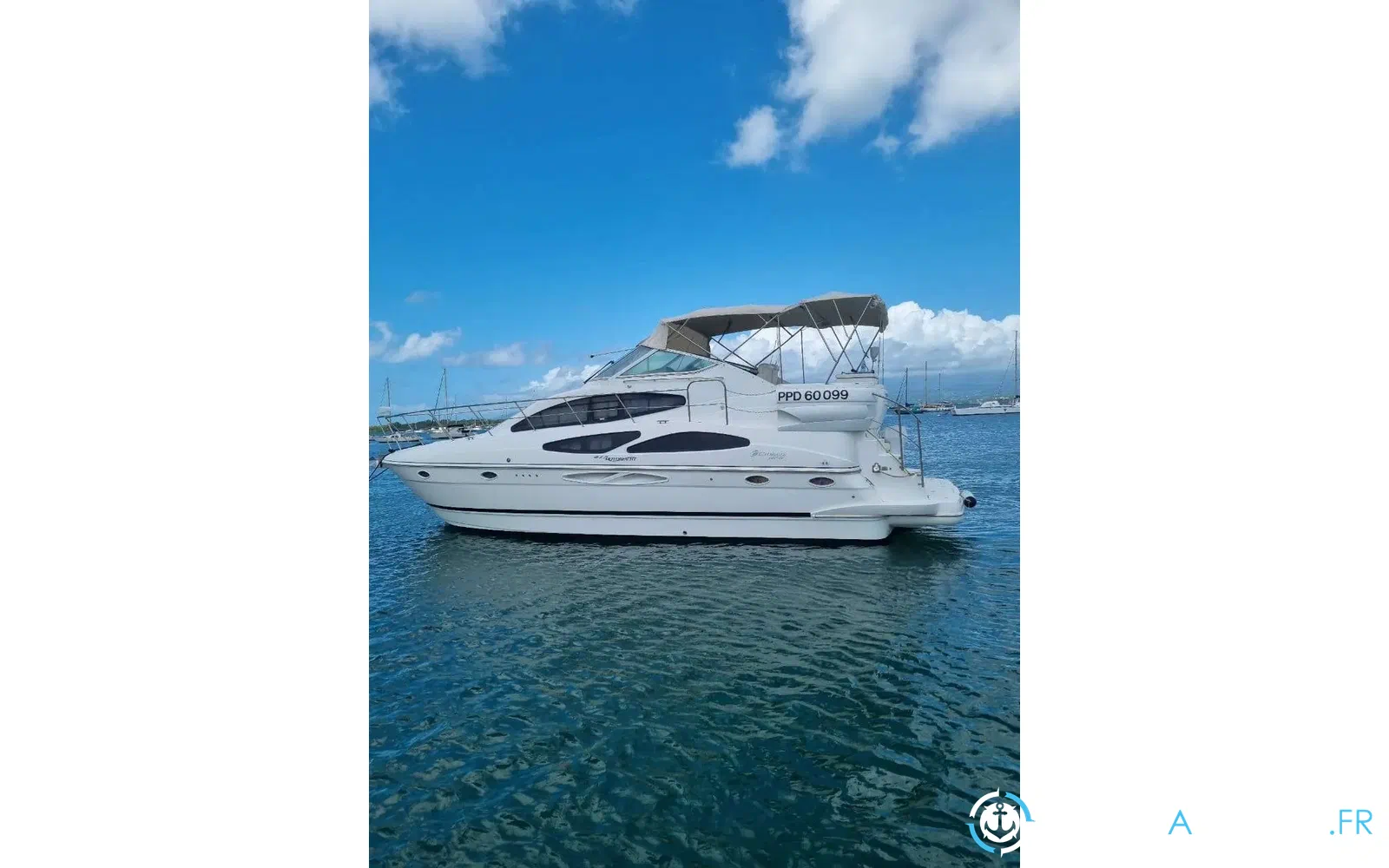 slider 1 Cruisers Yachts 415