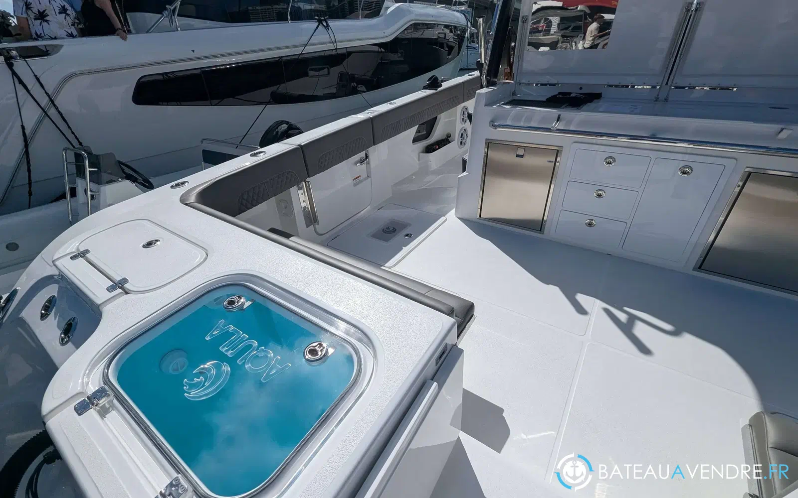 slider 12 Aquila 47 Molokai