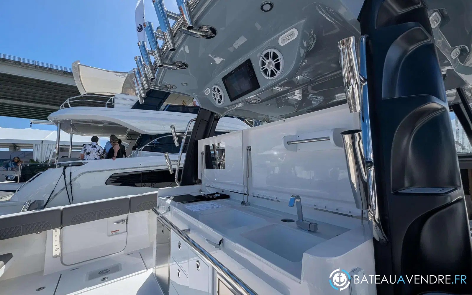 slider 16 Aquila 47 Molokai