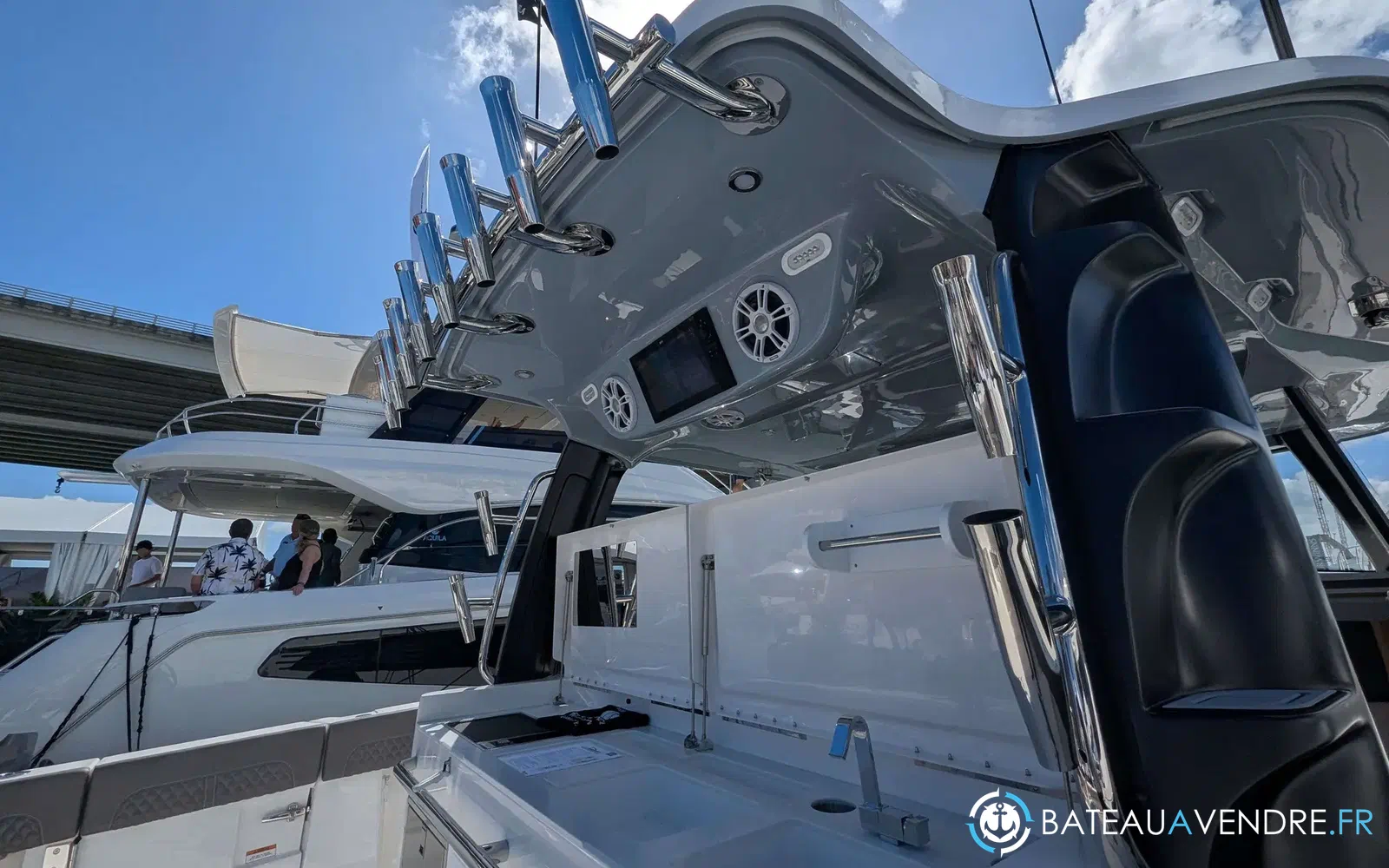 slider 17 Aquila 47 Molokai