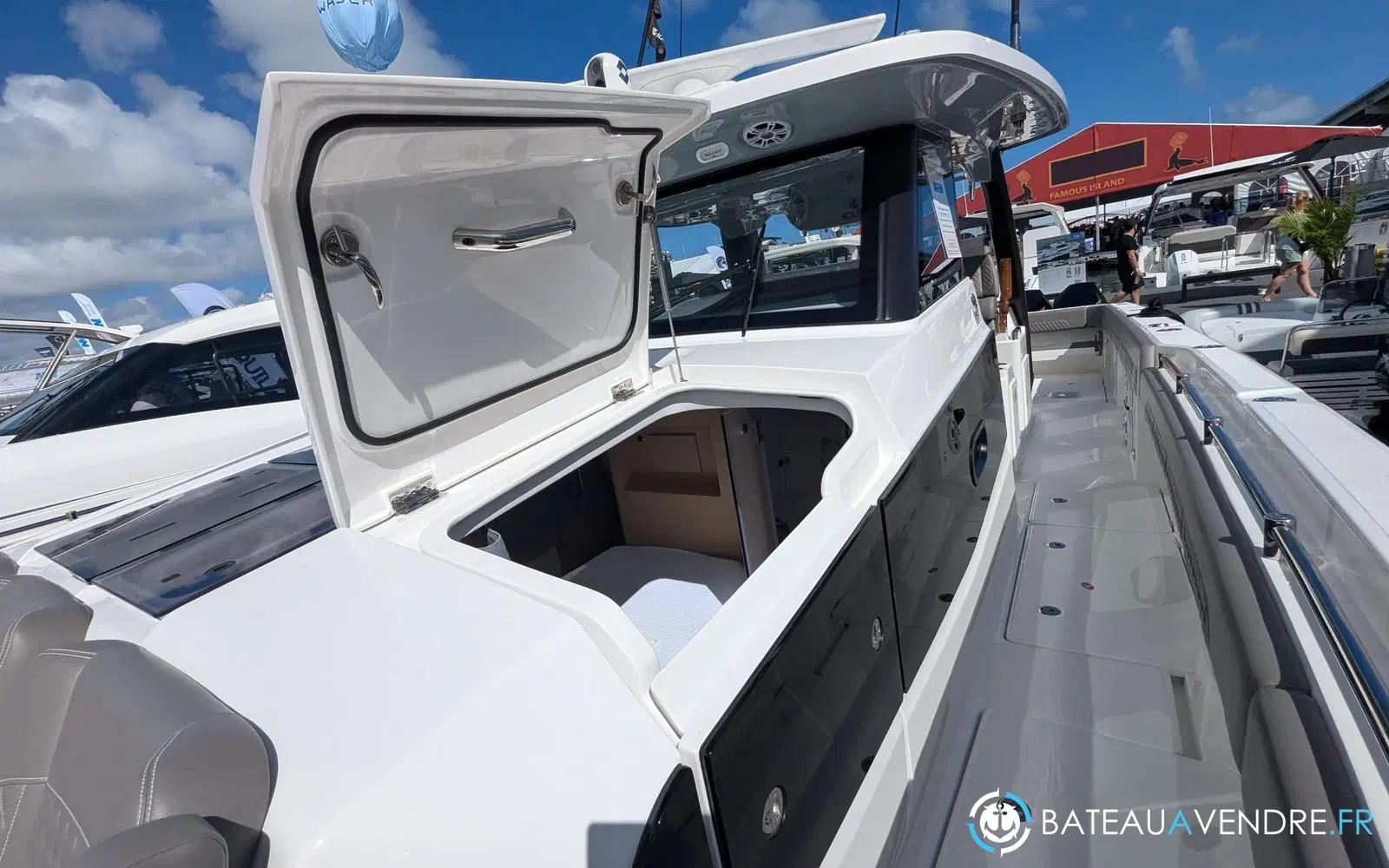 slider 33 Aquila 47 Molokai