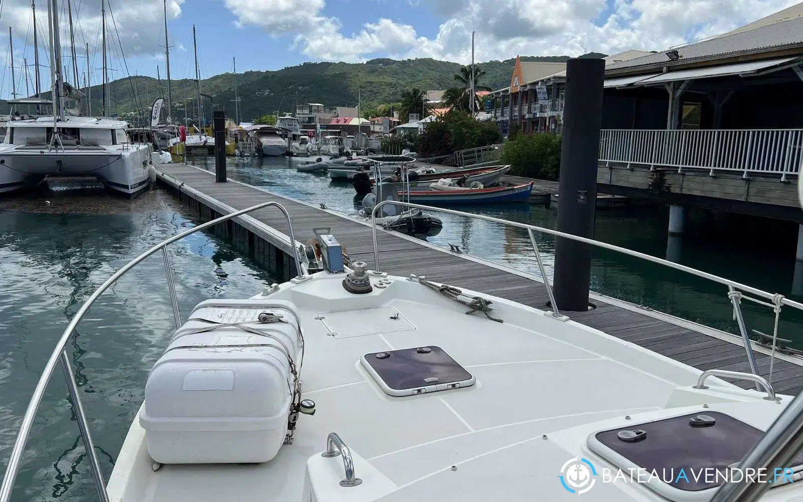 slider 12 Rhea 850 open